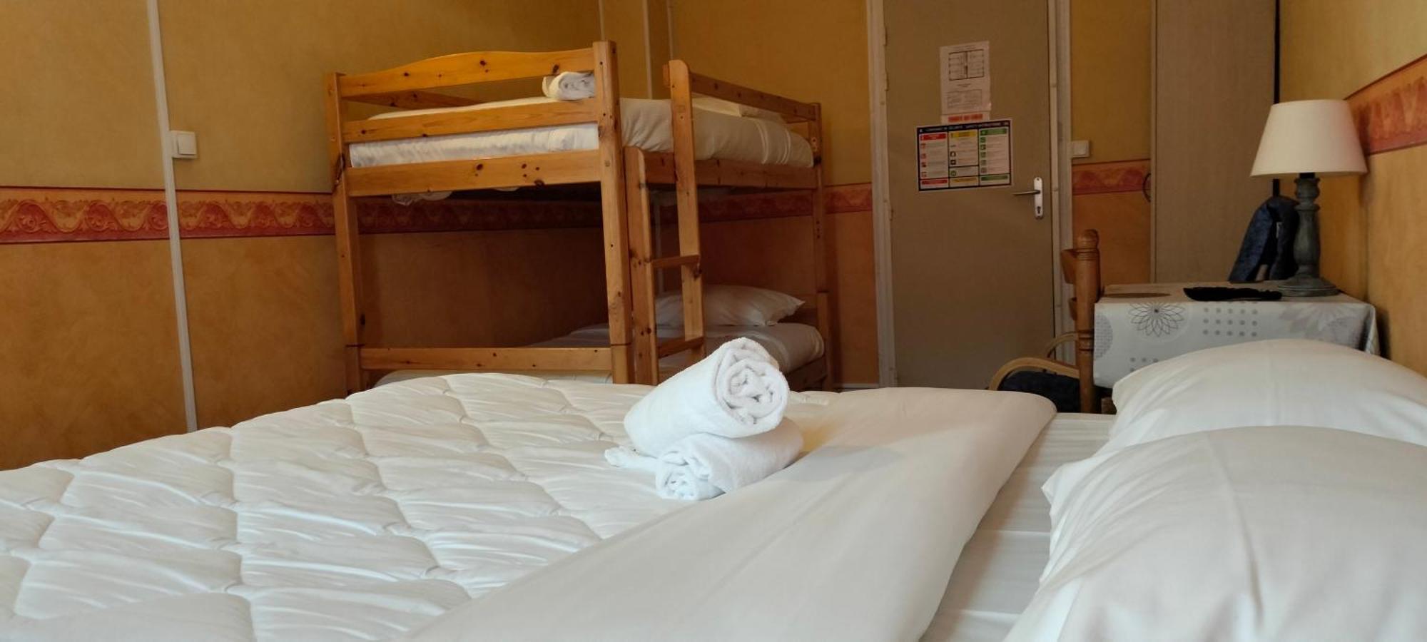 La Caravelle Hotel Riom Kamer foto